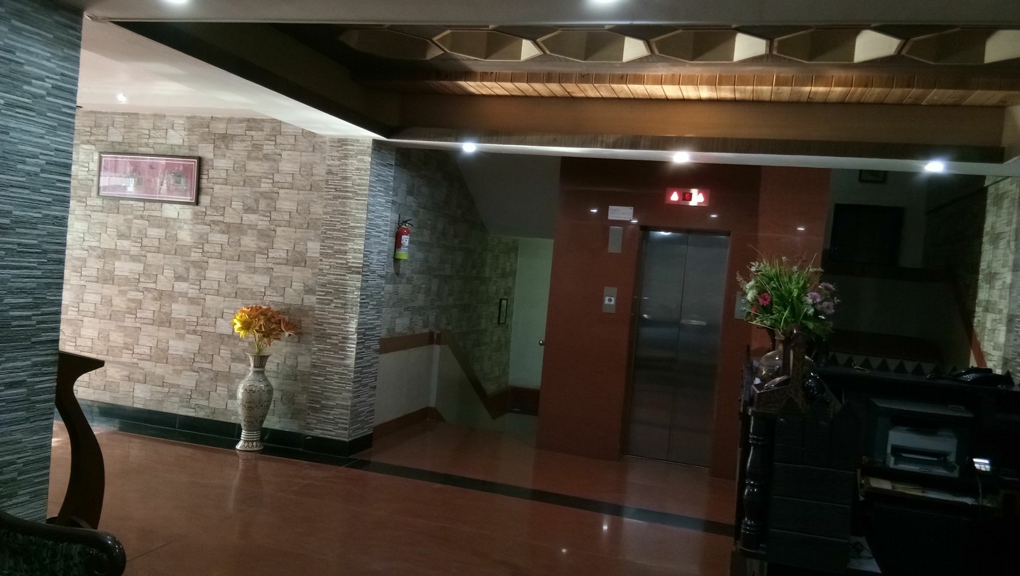 Hotel Arch Manor Deluxe Bhopal Extérieur photo